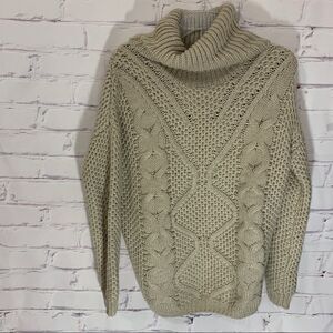 Jennyfer small sweater 